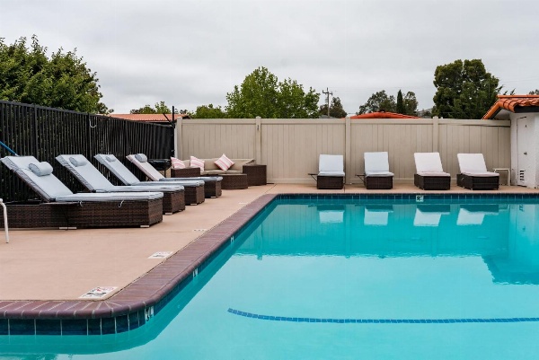 Sands Inn & Suites image 3